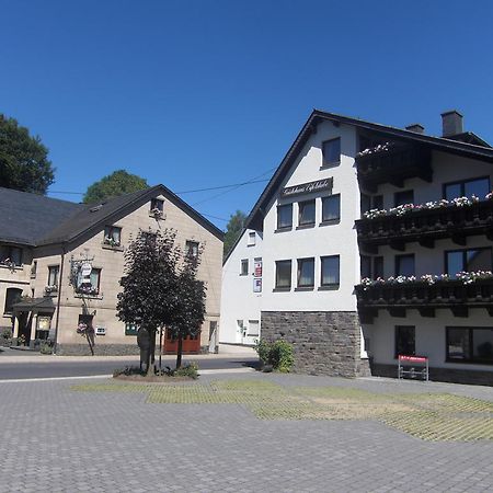 埃菲尔斯特博酒店餐厅 Weibern 外观 照片